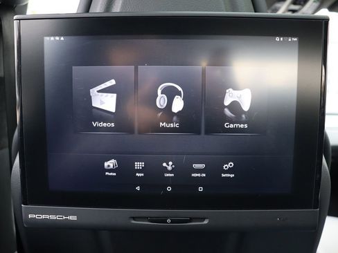 Used 2020 Porsche Cayenne Turbo image 50