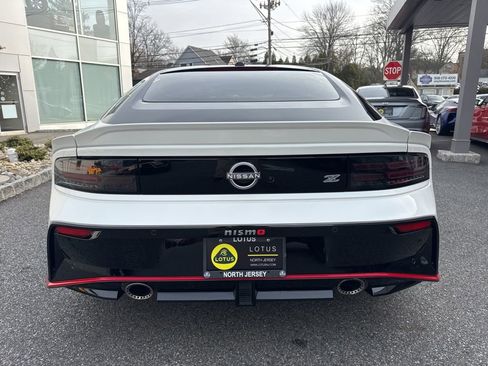 Used 2025 Nissan Z NISMO w/ Floor Mat Package image 13