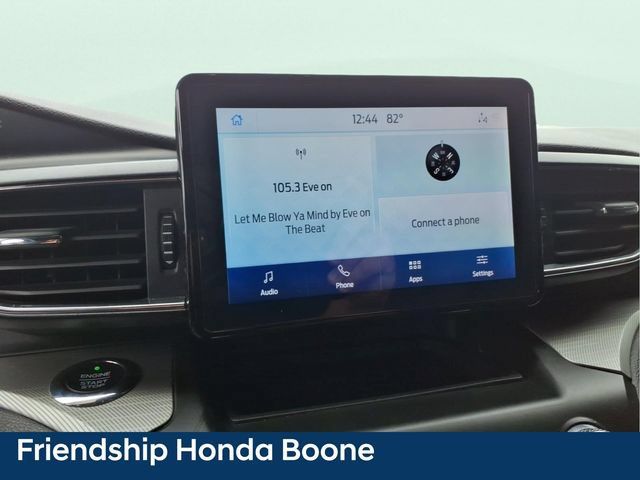 Used 2020 Ford Explorer XLT w/ Equipment Group 202A AWD/4WD image 26