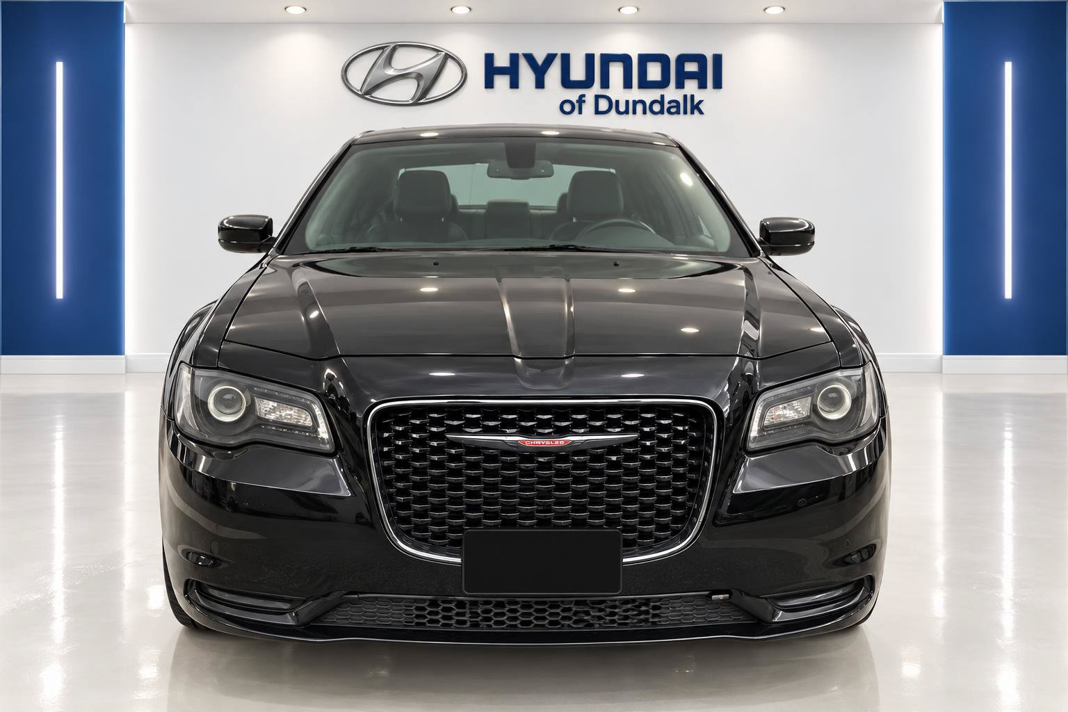 Used 2021 Chrysler 300 S RWD image 5