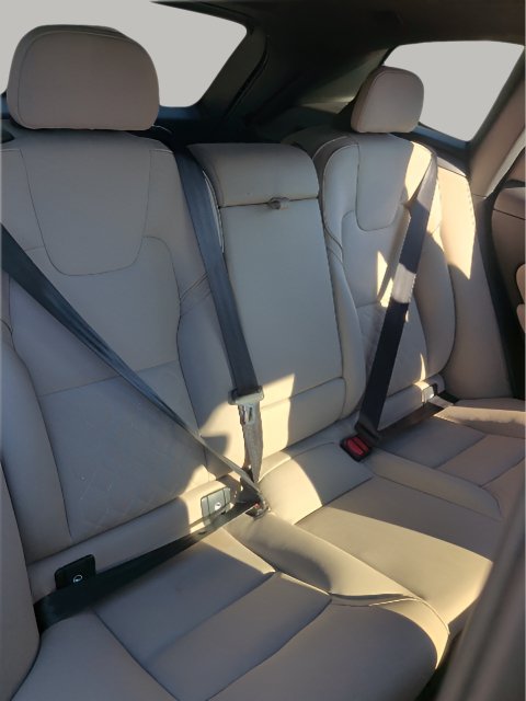 Certified 2026 Volvo XC60 B5 Plus AWD/4WD image 13