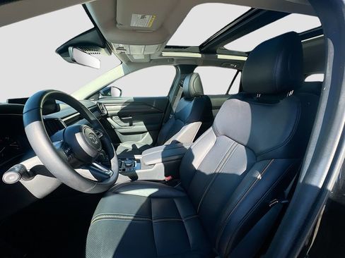 Used 2025 MAZDA CX-50 2.5 Hybrid w/ Premium Plus Pkg image 24