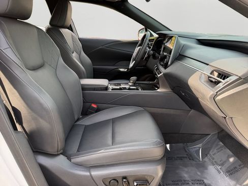Certified 2025 Lexus RX 350 Premium AWD/4WD image 8