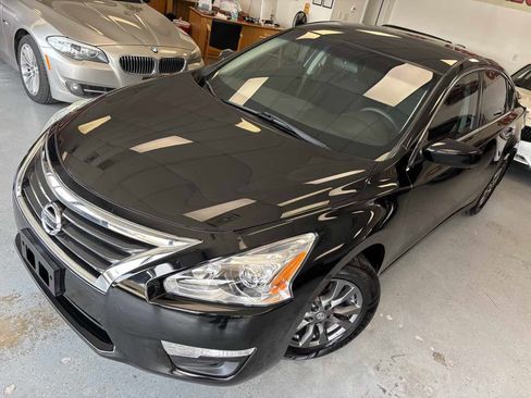Used 2015 Nissan Altima 2.5 S w/ Special Edition Package image 6