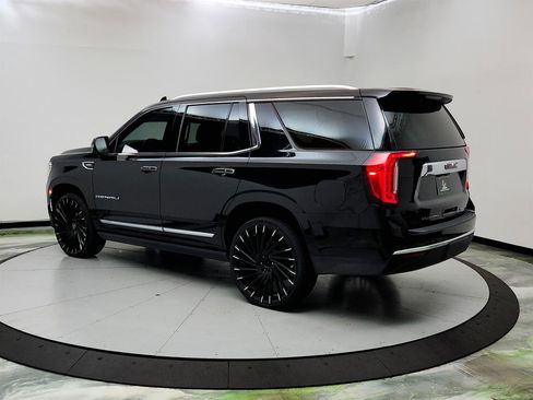 Used 2022 GMC Yukon Denali w/ Denali Premium Package AWD/4WD image 7