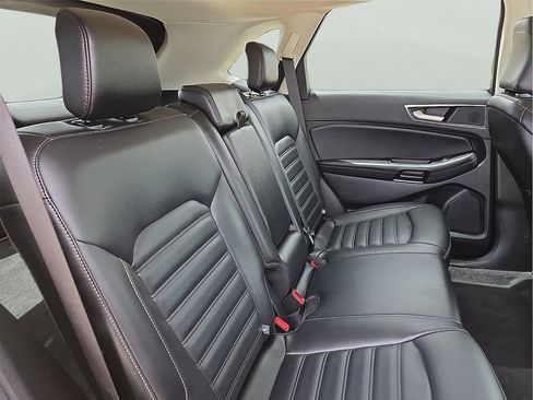 Used 2023 Ford Edge SEL w/ Convenience Package AWD/4WD image 9