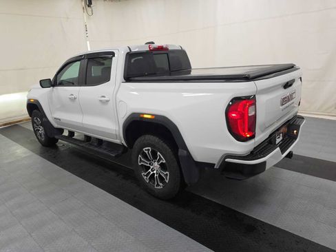 Used 2024 GMC Canyon AT4 AWD/4WD image 5