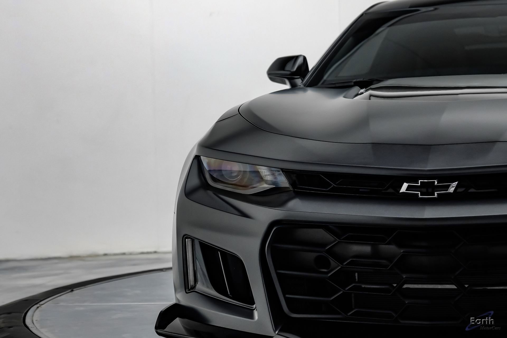 Used 2024 Chevrolet Camaro ZL1 RWD image 28