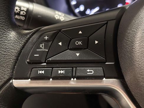 Used 2024 Nissan Sentra SV image 21