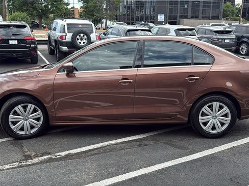 Used 2017 Volkswagen Jetta S FWD image 6