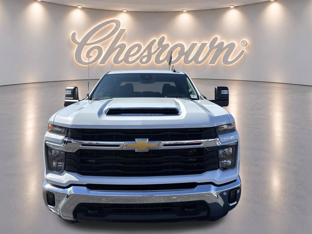 Used 2025 Chevrolet Silverado 2500 LT w/ Safety Package AWD/4WD image 8
