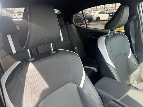 Used 2025 Toyota Camry SE w/ Convenience Package image 22