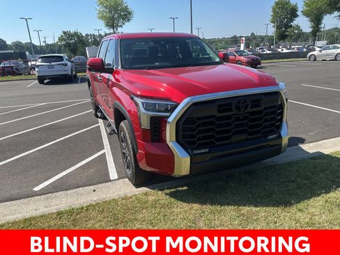 Used 2023 Toyota Tundra Limited w/ TRD Off-Road Package AWD/4WD image 10