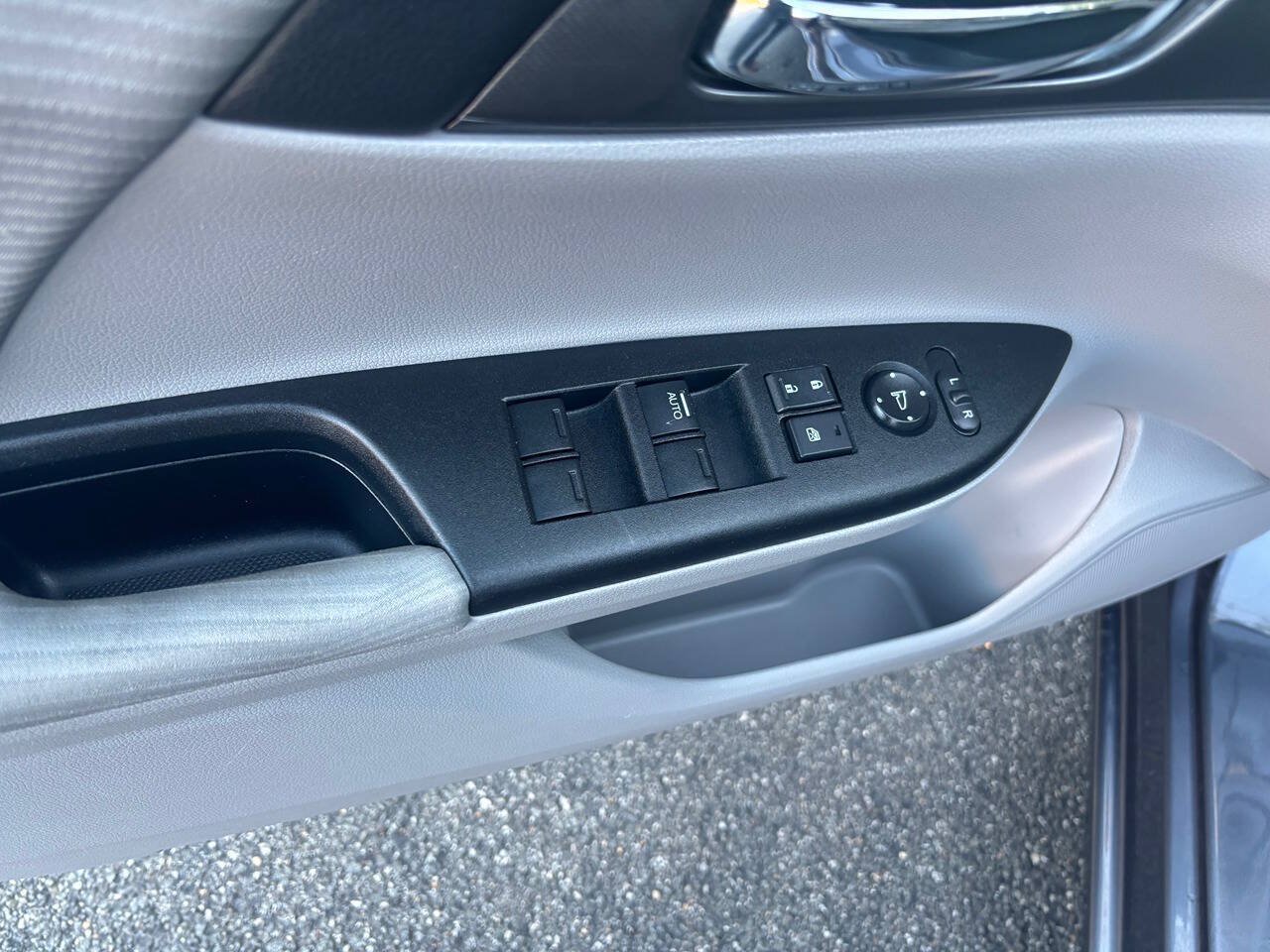Used 2014 Honda Accord LX image 14
