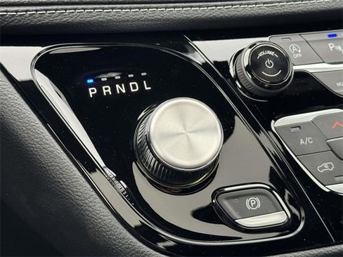 New 2026 Chrysler Pacifica Select w/ S Appearance Package image 19