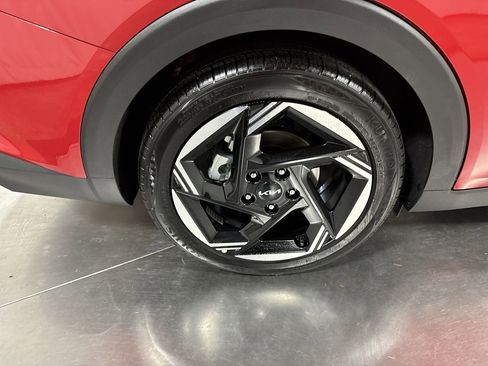 Certified 2025 Kia K4 EX image 13