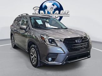 Used 2022 Subaru Forester Premium w/ Popular Package #3 video 1