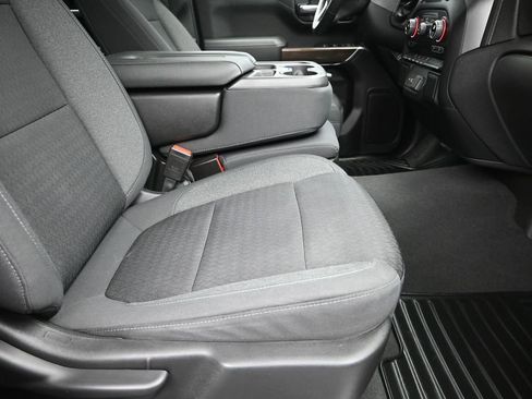 Used 2022 Chevrolet Silverado 1500 RST w/ Z71 Off-Road Package image 28