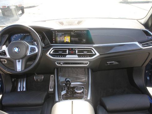 Used 2023 BMW X5 M50i w/ Climate Comfort Package image 39