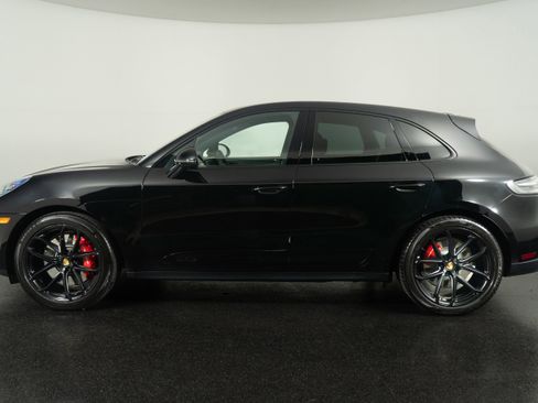 Used 2023 Porsche Macan GTS w/ GTS Sport Package image 15