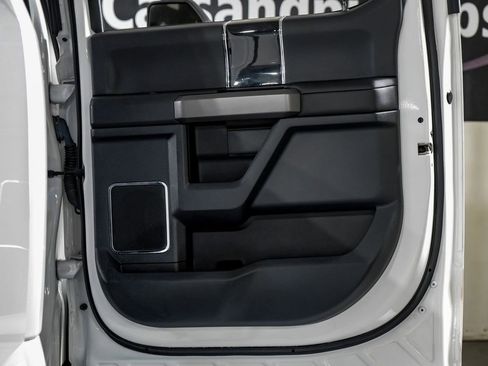 Used 2022 Ford F250 Platinum w/ FX4 Off-Road Package image 37