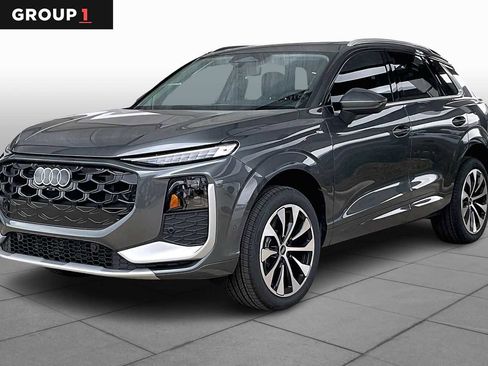New 2026 Audi Q3 quattro 2.0T AWD/4WD image 1