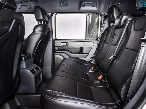 New 2025 INEOS Grenadier image 18