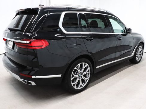 Used 2022 BMW X7 xDrive40i w/ Premium Package image 6