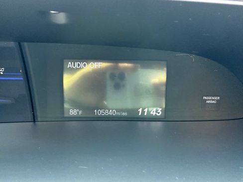 Used 2012 Honda Civic Hybrid Sedan image 24
