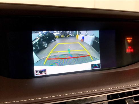 Used 2018 Lexus LS 500 AWD image 26