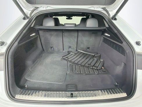 Used 2023 Audi RS Q8 AWD/4WD image 28