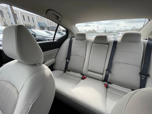 Used 2025 Nissan Altima 2.5 SV image 39