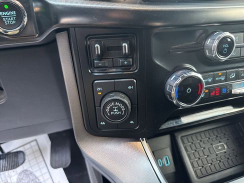 Certified 2023 Ford F150 Platinum w/ Equipment Group 701A High image 30