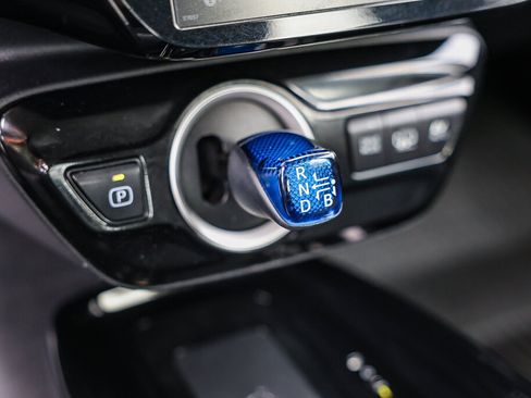 Certified 2021 Toyota Prius Prime XLE FWD image 14