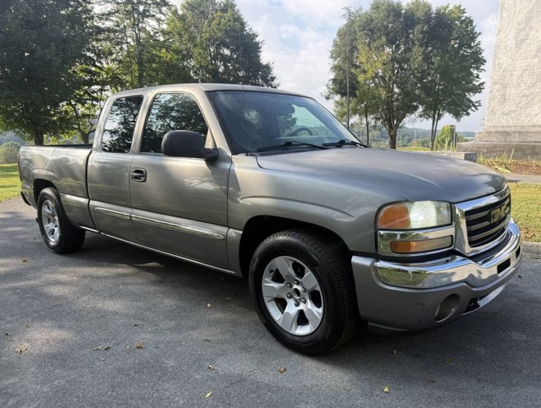 Used 2007 GMC Sierra 1500 SLE w/ Extended Cab Value Package RWD image 3