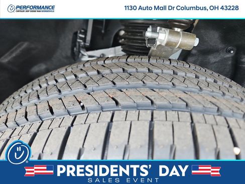 New 2025 Jeep Grand Cherokee Overland w/ Adv Protech Group III image 10