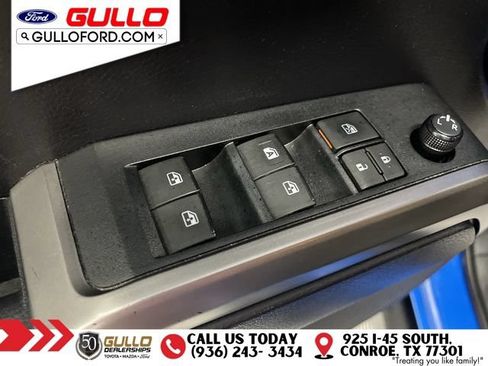 Used 2020 Toyota Tacoma SR5 RWD image 21