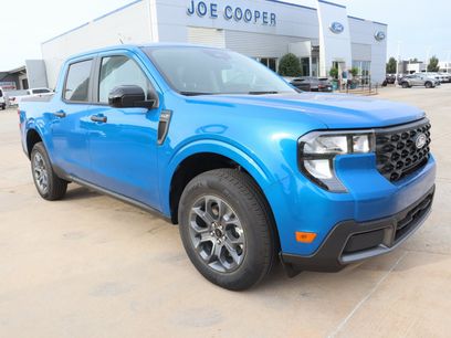 New 2025 Ford Maverick XLT w/ Equipment Group 301A