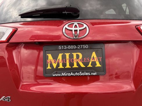 Used 2015 Toyota RAV4 XLE w/ Outdoor Package AWD/4WD image 23