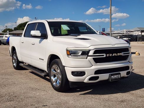 Used 2019 RAM 1500 Laramie RWD image 3
