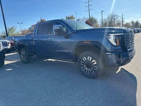 New 2026 GMC Sierra 2500 Denali Ultimate image 6