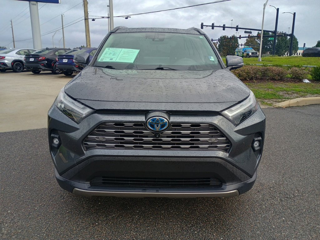 Used 2023 Toyota RAV4 Limited AWD/4WD image 2