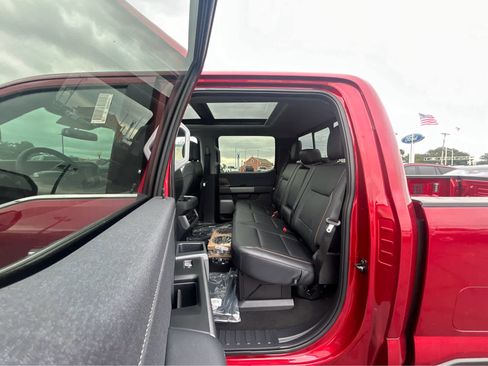 New 2025 Ford F350 Lariat w/ Lariat Ultimate Package image 10