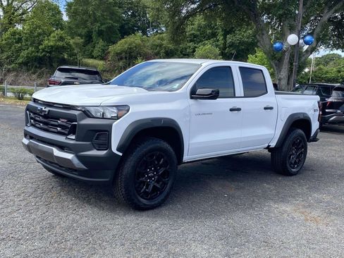 New 2026 Chevrolet Colorado Trail Boss AWD/4WD image 3