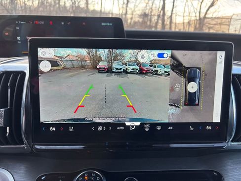 Used 2025 Ford Expedition Max Platinum image 14