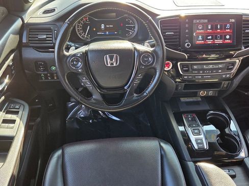 Used 2023 Honda Ridgeline Black Edition image 15