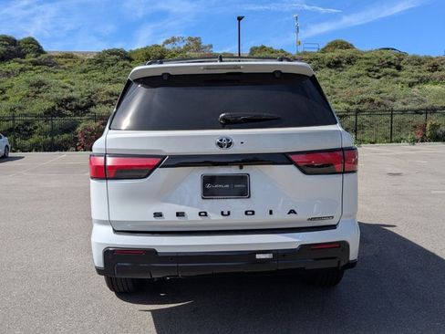 Used 2026 Toyota Sequoia Limited w/ Tow Technology Package image 7