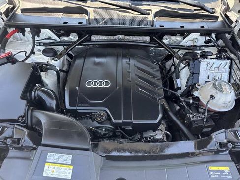Used 2021 Audi Q5 2.0T Premium Plus w/ Premium Plus Package AWD/4WD image 10