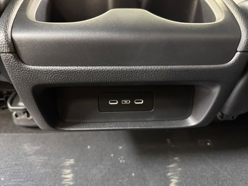 Used 2025 Honda Odyssey Sport-L image 18