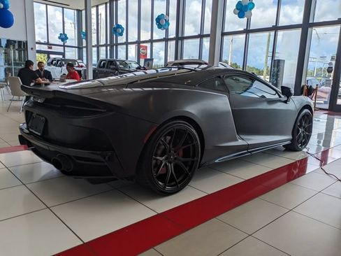 Used 2020 McLaren GT RWD image 5